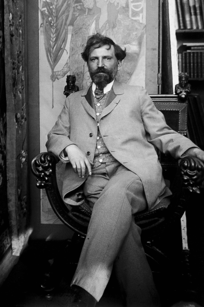 Alphonse Mucha