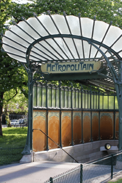 Métro parisien par Hector Guimard